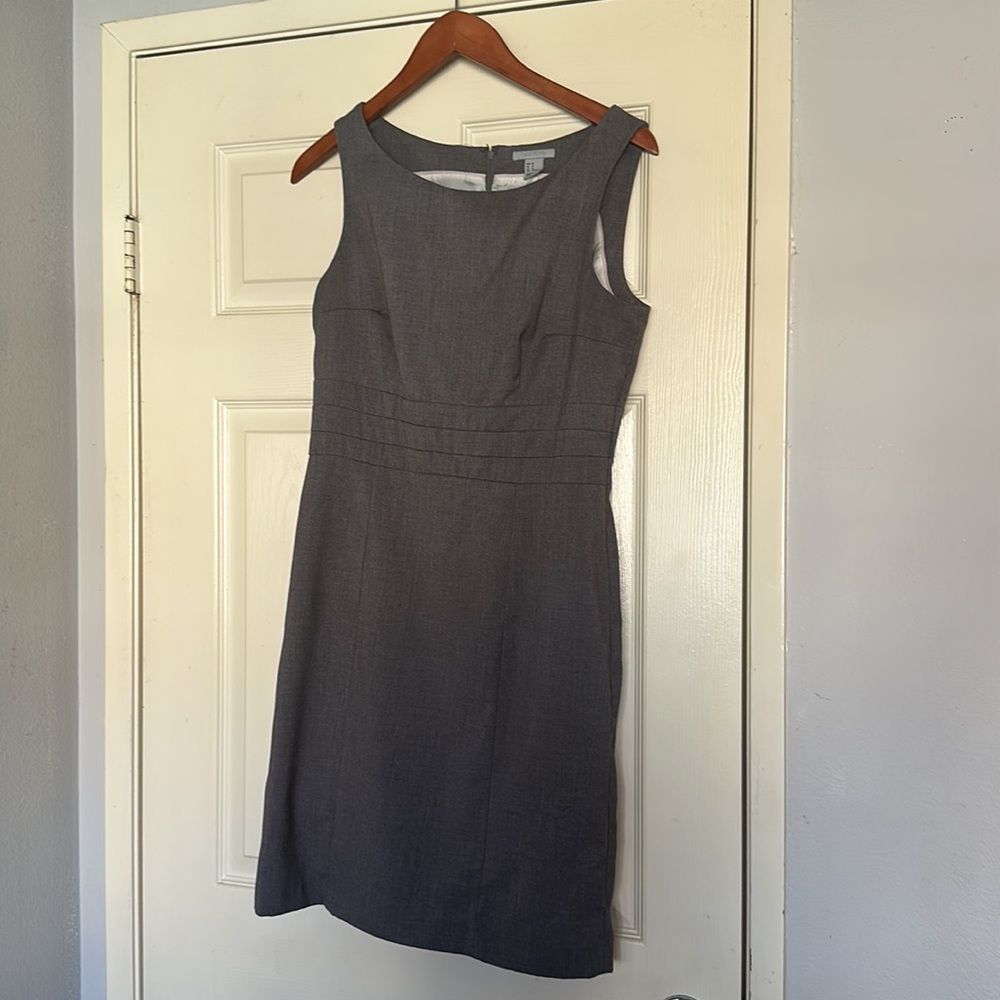H&M Super comfortable, so sexy chic & elegant sundress can be worn business or